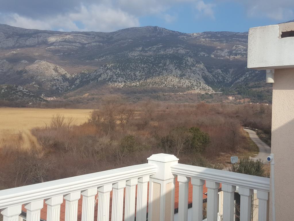 Buljarica Bay Apartments Petrovac Exteriör bild