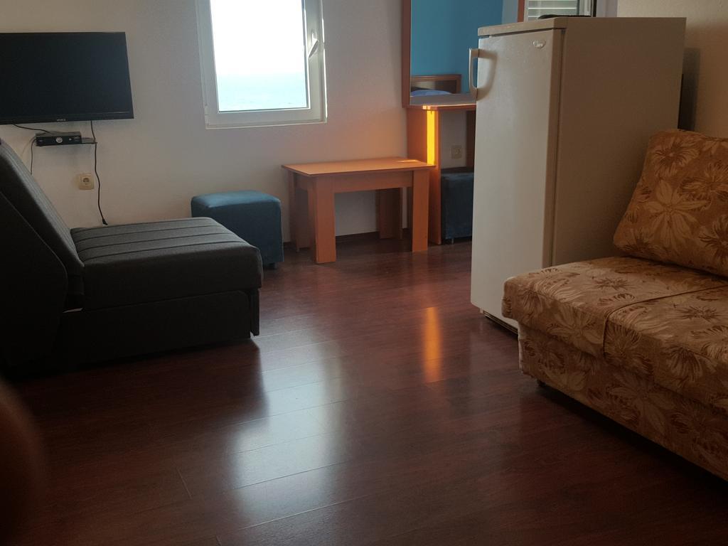 Buljarica Bay Apartments Petrovac Exteriör bild