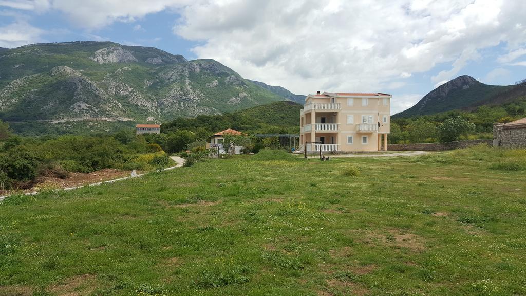Buljarica Bay Apartments Petrovac Exteriör bild