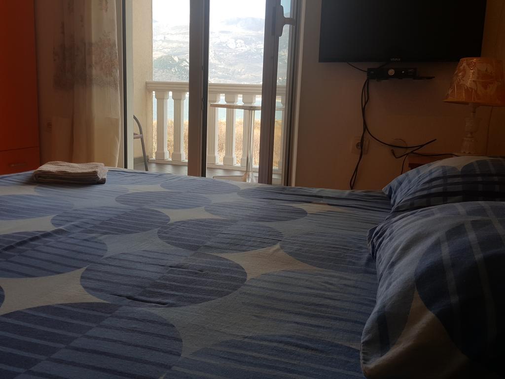 Buljarica Bay Apartments Petrovac Exteriör bild