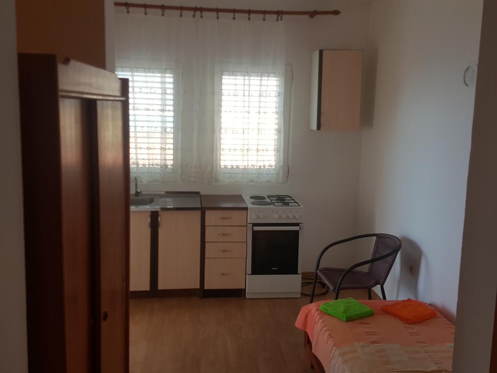 Buljarica Bay Apartments Petrovac Exteriör bild